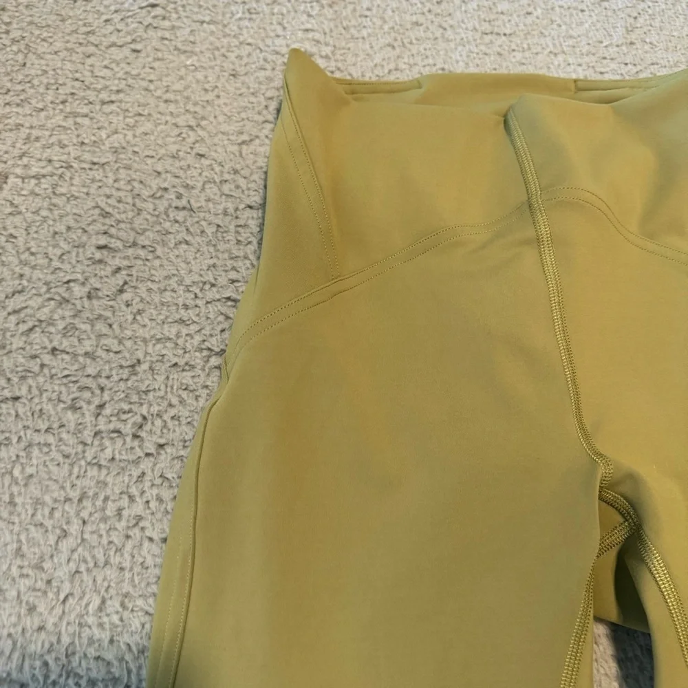 Lululemon InStill High-Rise Tight 25
